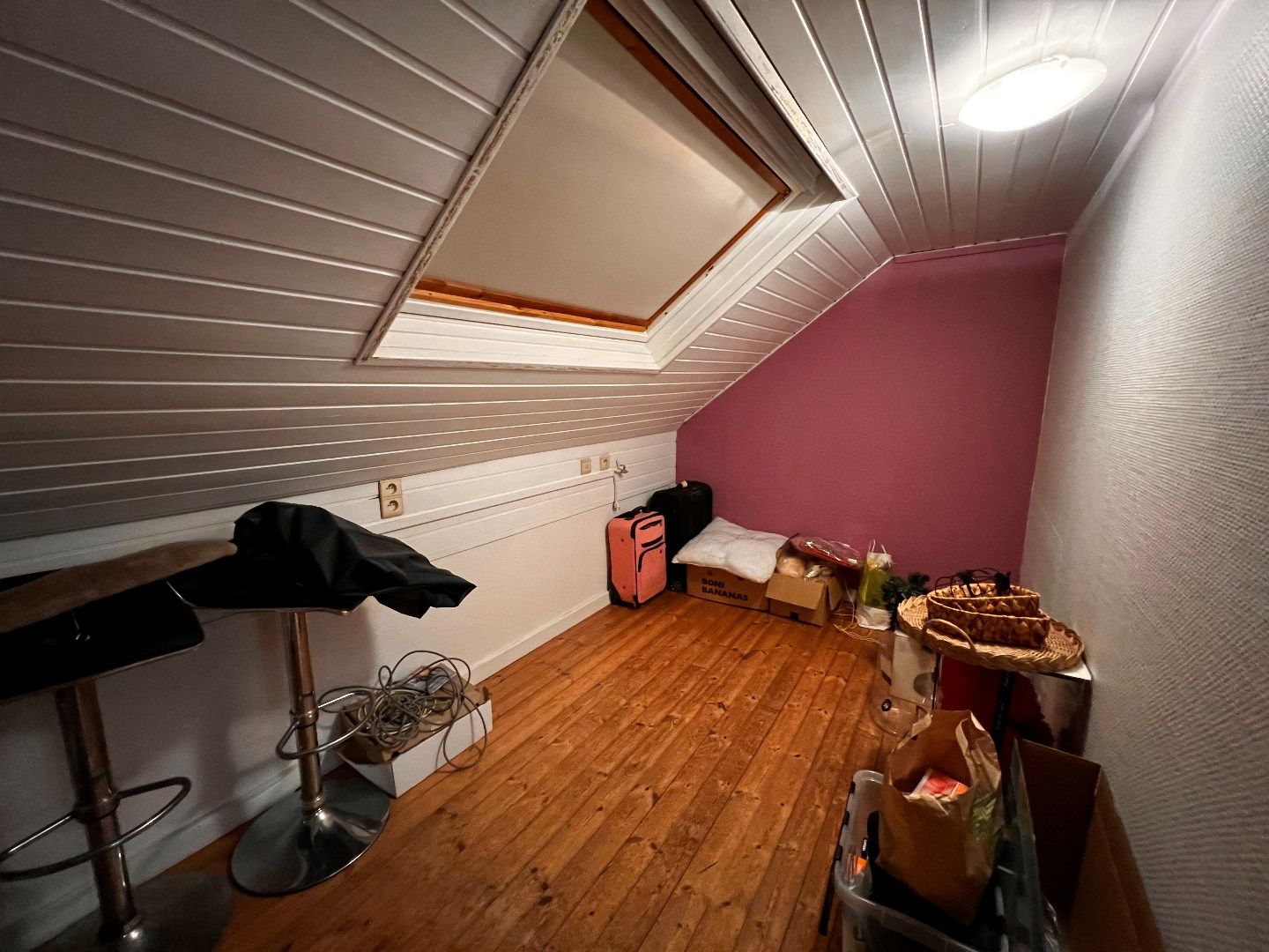 RUIM HANDELSPAND MET APPARTEMENT EN GARAGE IN CENTRUM POPERINGE foto 15