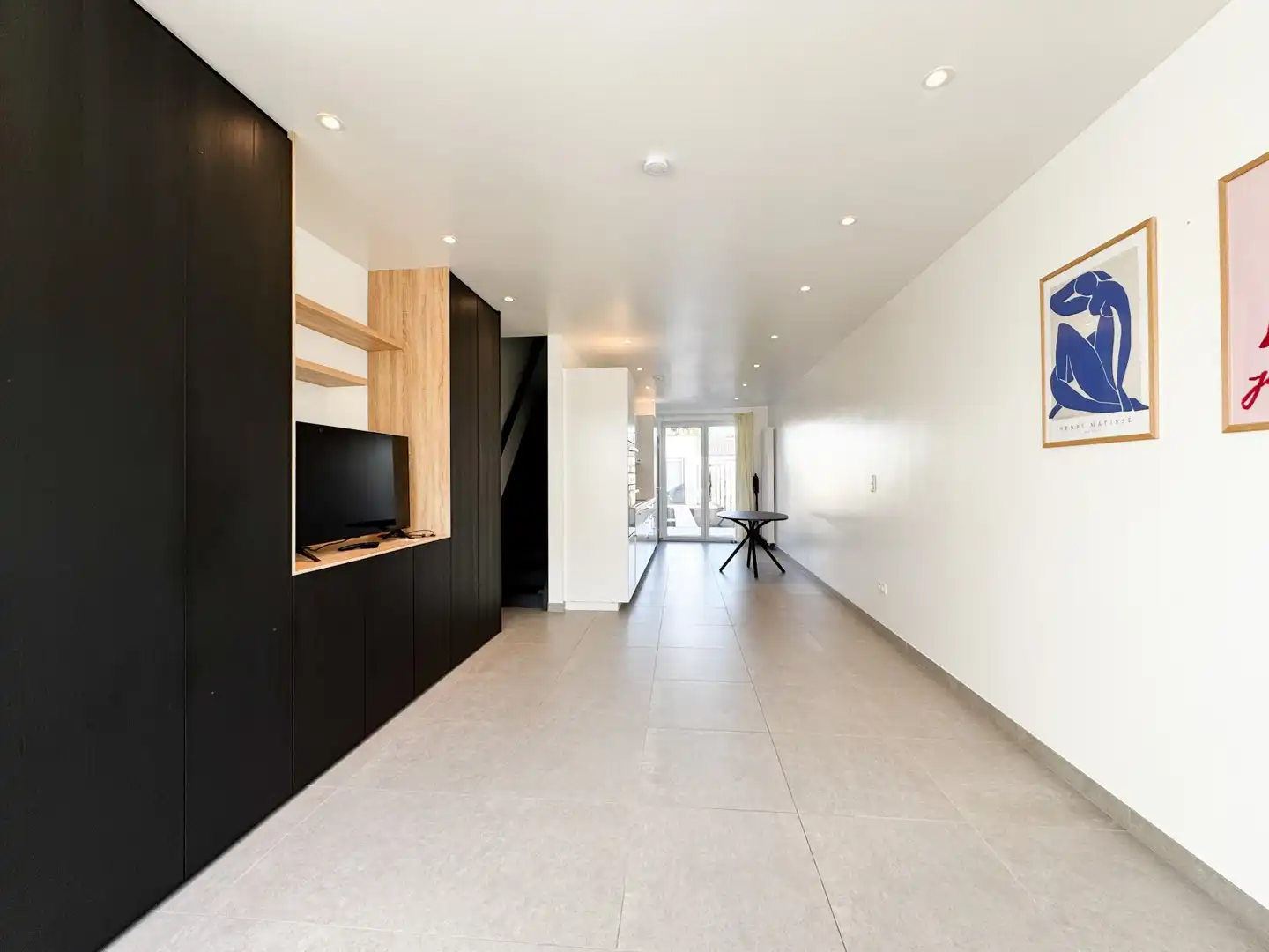 Mooi afgewerkte rijwoning met 3 slaapkamers, tuin en garage op toplocatie! foto 9