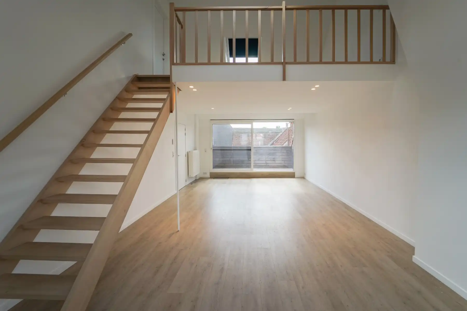 Ruim duplex appartement foto 2