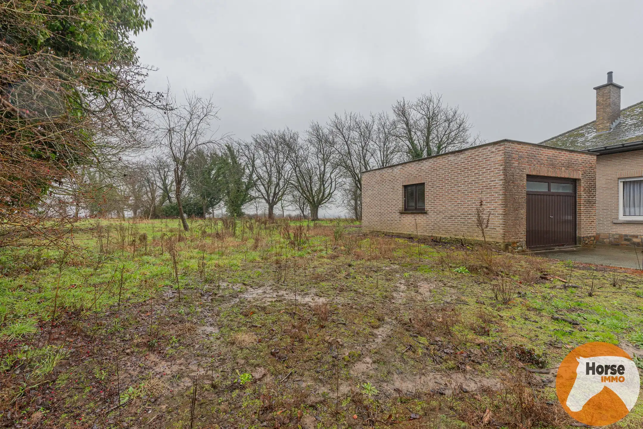HERZELE - Vrijstaande woning in een landelijke omgeving foto 17