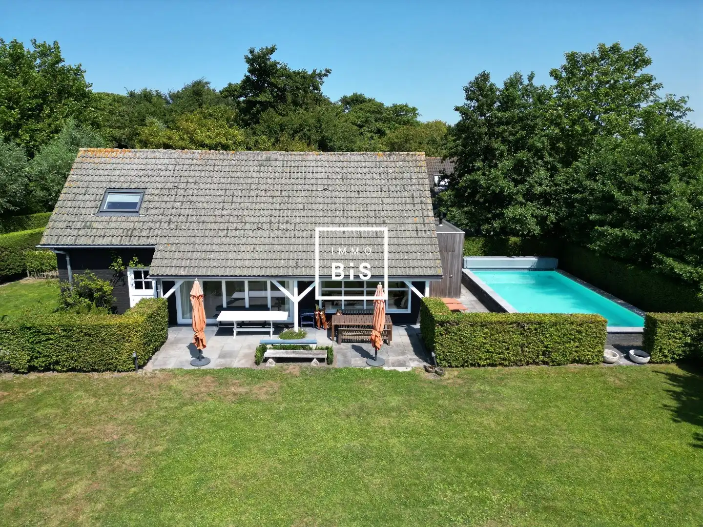 Unieke vrijstaande recreatiewoning op een toplocatie te Cadzand-Bad foto 5