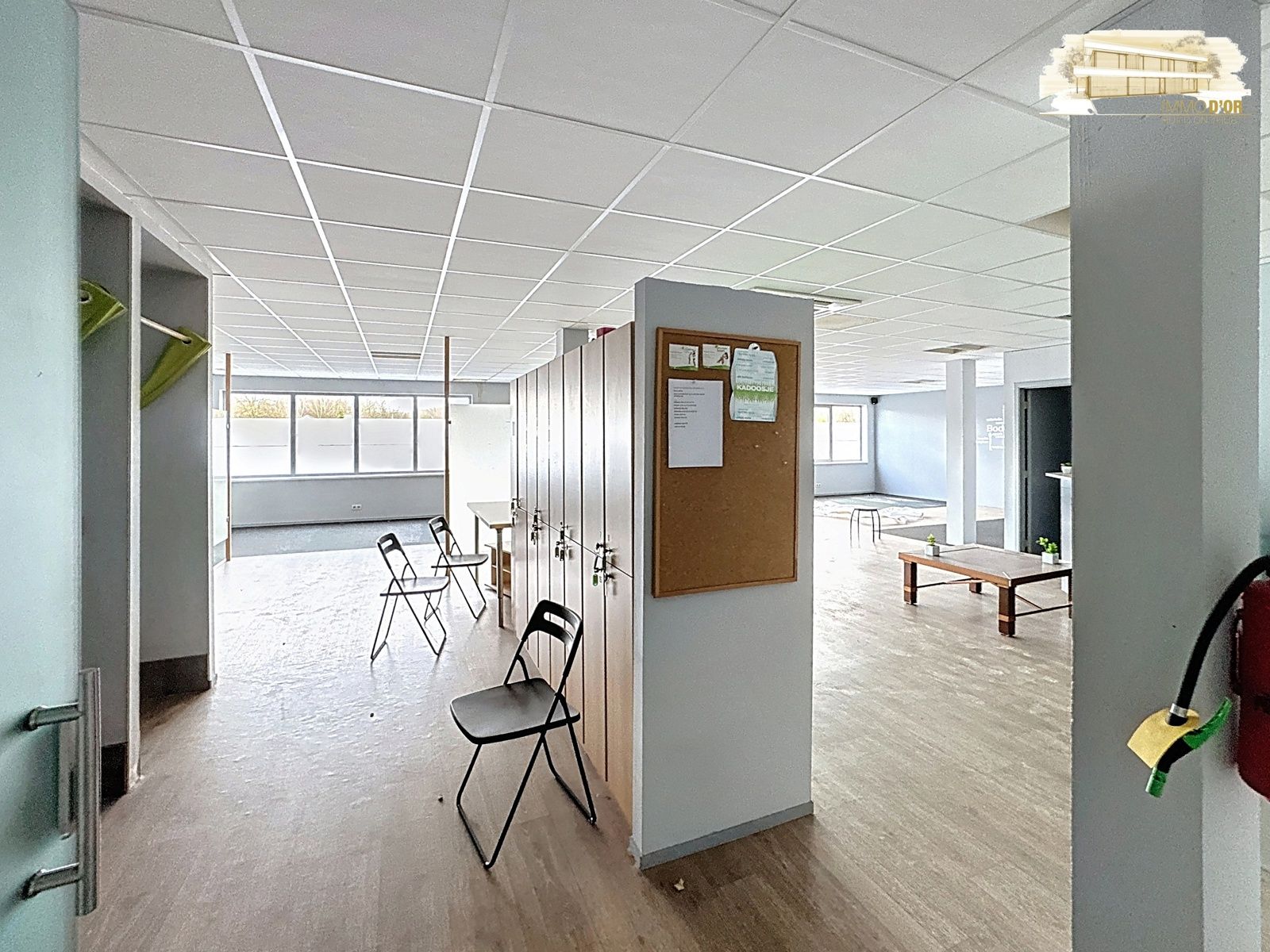 Ruime polyvalente kantoorruimte op topligging in Schoten/Brasschaat  foto 17