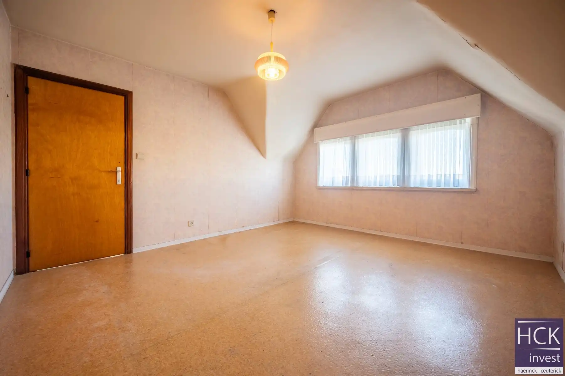 WAREGEM - Knappe hoekwoning in mooie bouwstijl op gunstige ligging! foto 16