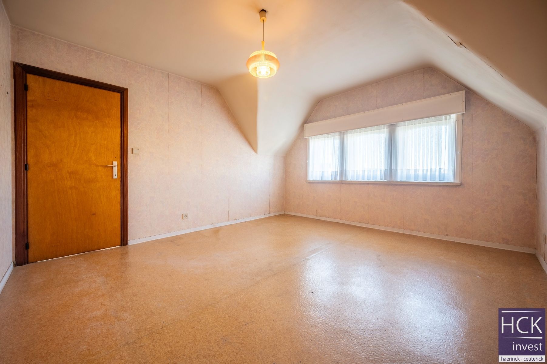 WAREGEM - Knappe hoekwoning in mooie bouwstijl op gunstige ligging! foto 16