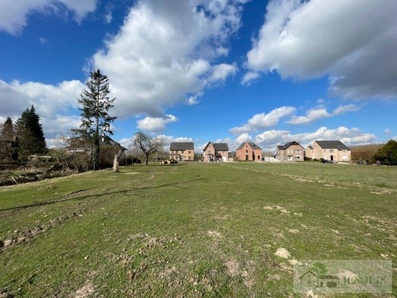 Bouwgronden voor open bebouwing circa 7are - landelijk foto 3