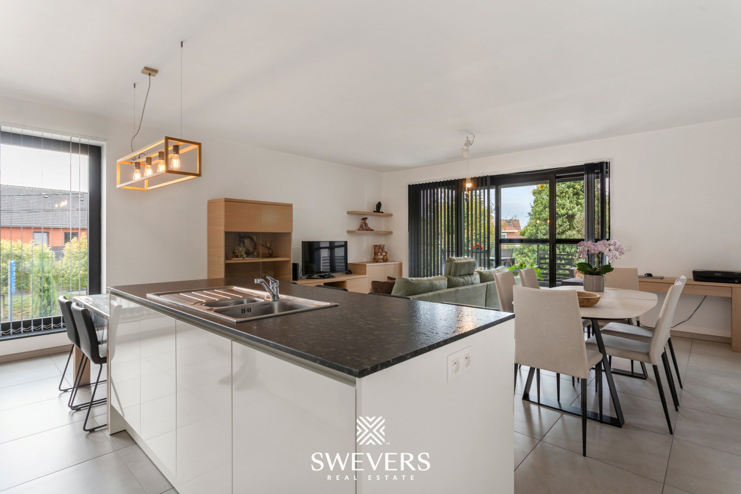Energiezuinige duplex (154 m²) met terras en 2 badkamers foto 2