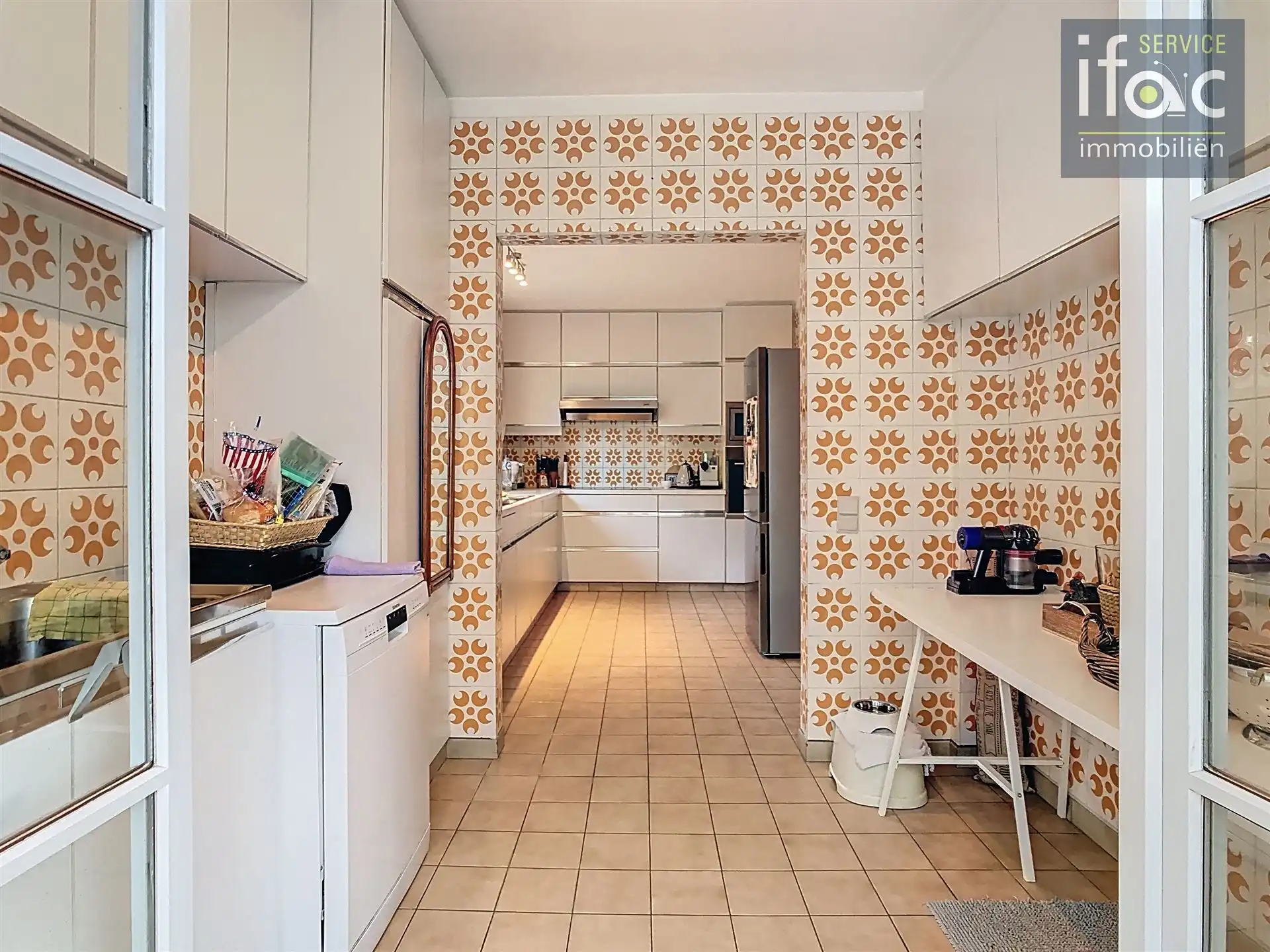 Villa met 4 slaapkamers en tuin foto 11