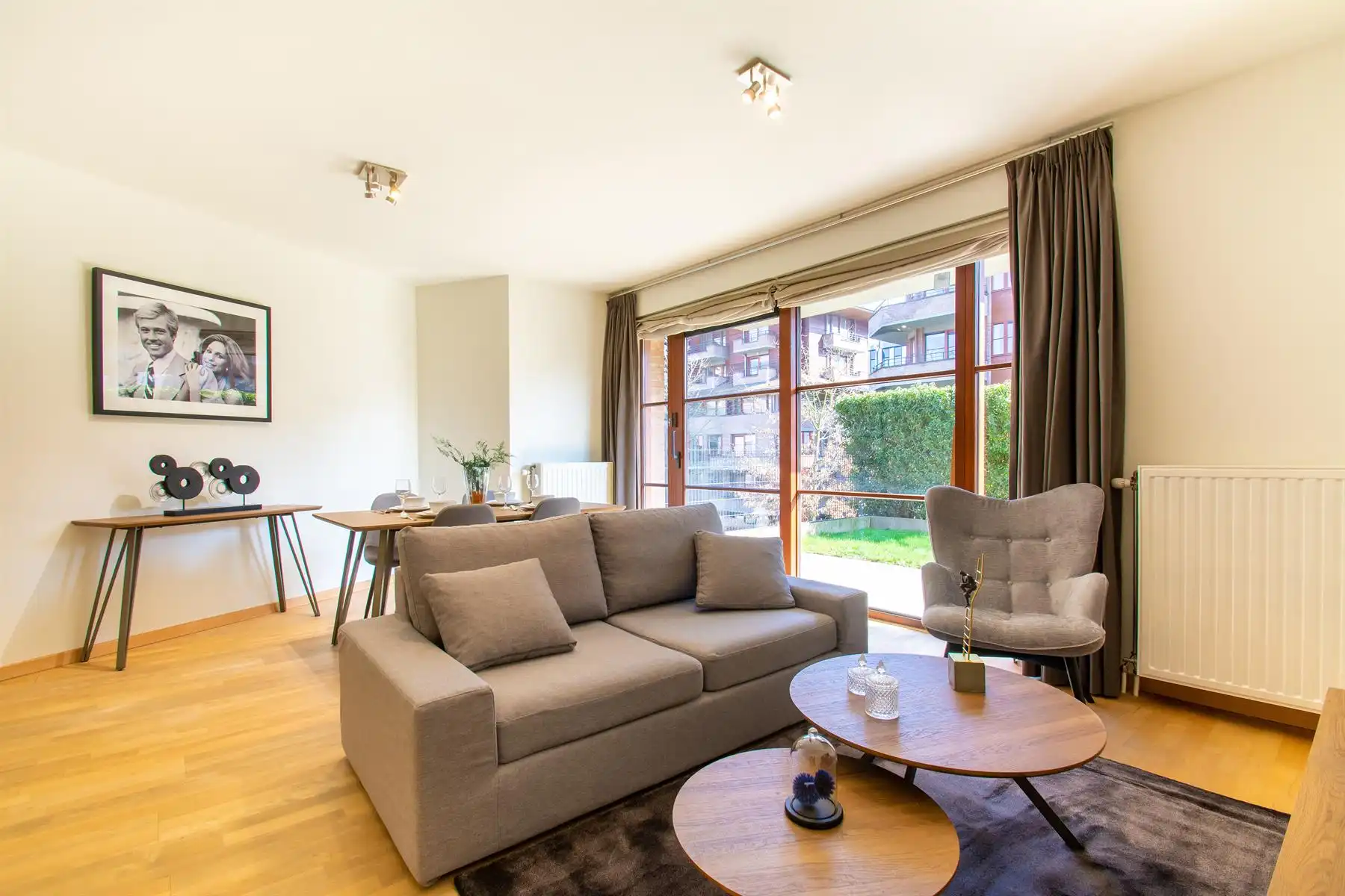 Prachtig appartement - 2 Kamers + TERRAS met TUIN! foto {{pictureIndex}}