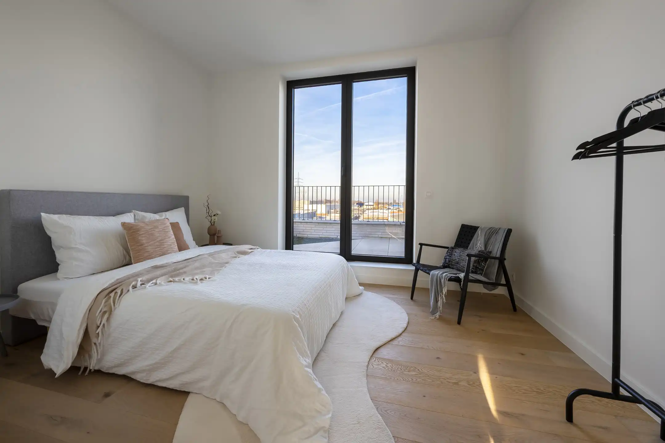 Nieuwbouw penthouse met ruime terrassen foto 17