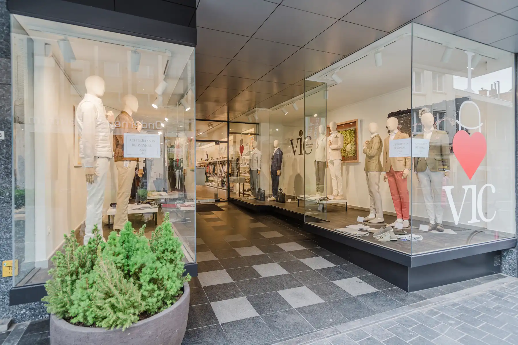 Commercieel handelsgelijkvloers op TOPLIGGING in hartje Kortrijk foto 5