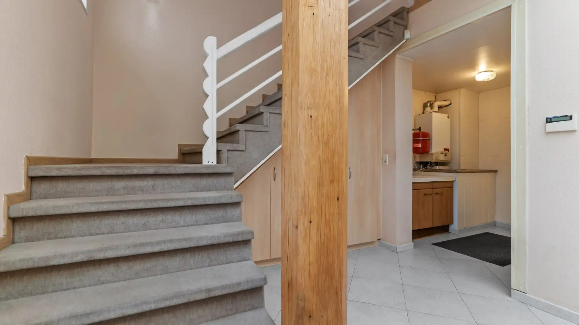 Riante gezinswoning met tal van mogelijkheden nabij Maastricht! foto 13