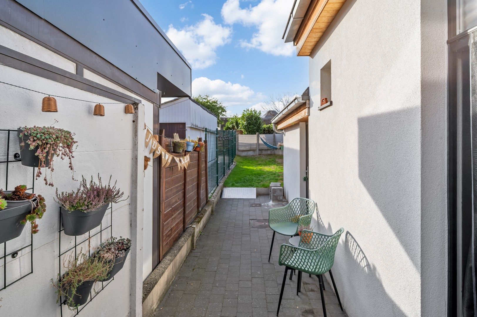 Prachtige, instapklare woning, in rustige buurt van Heusden. foto 10