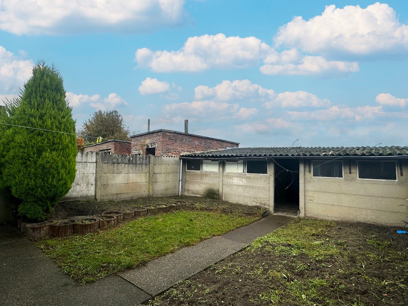 Ruime woning met 3 slaapkamers en tuin in rustige wijk te Mechelen foto 10