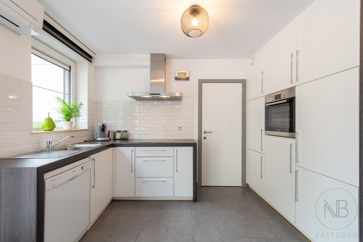 Instapklaar appartement met 1 slaapkamer foto 9
