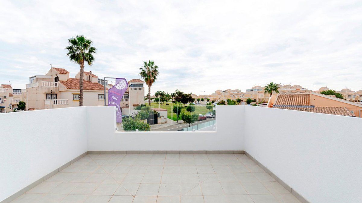 Villa bij het zoutmeer van Torrevieja foto 2