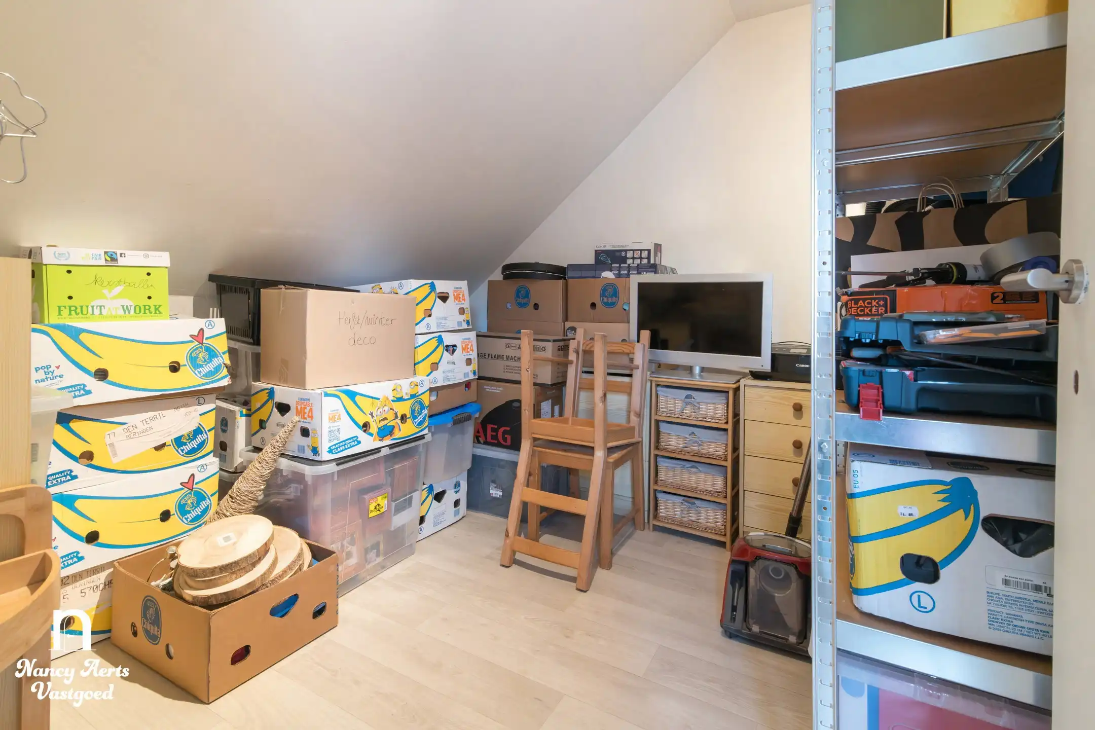 Charmante gerenoveerde woning met zuidgerichte tuin foto 29