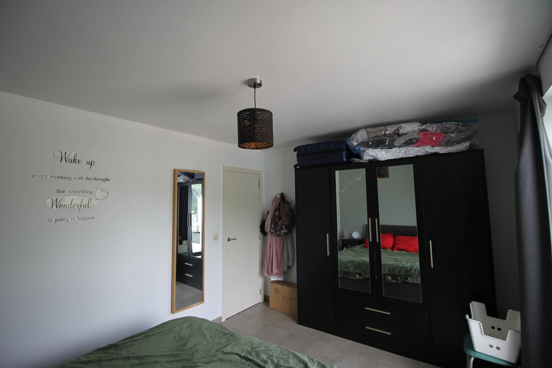 Een appartement op de 1ste verdieping met 2 slaapkamers, terras en garage.  foto 10