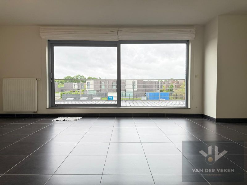 RUIM 2-SLPKAPPARTEMENT NABIJ HET CENTRUM foto 4