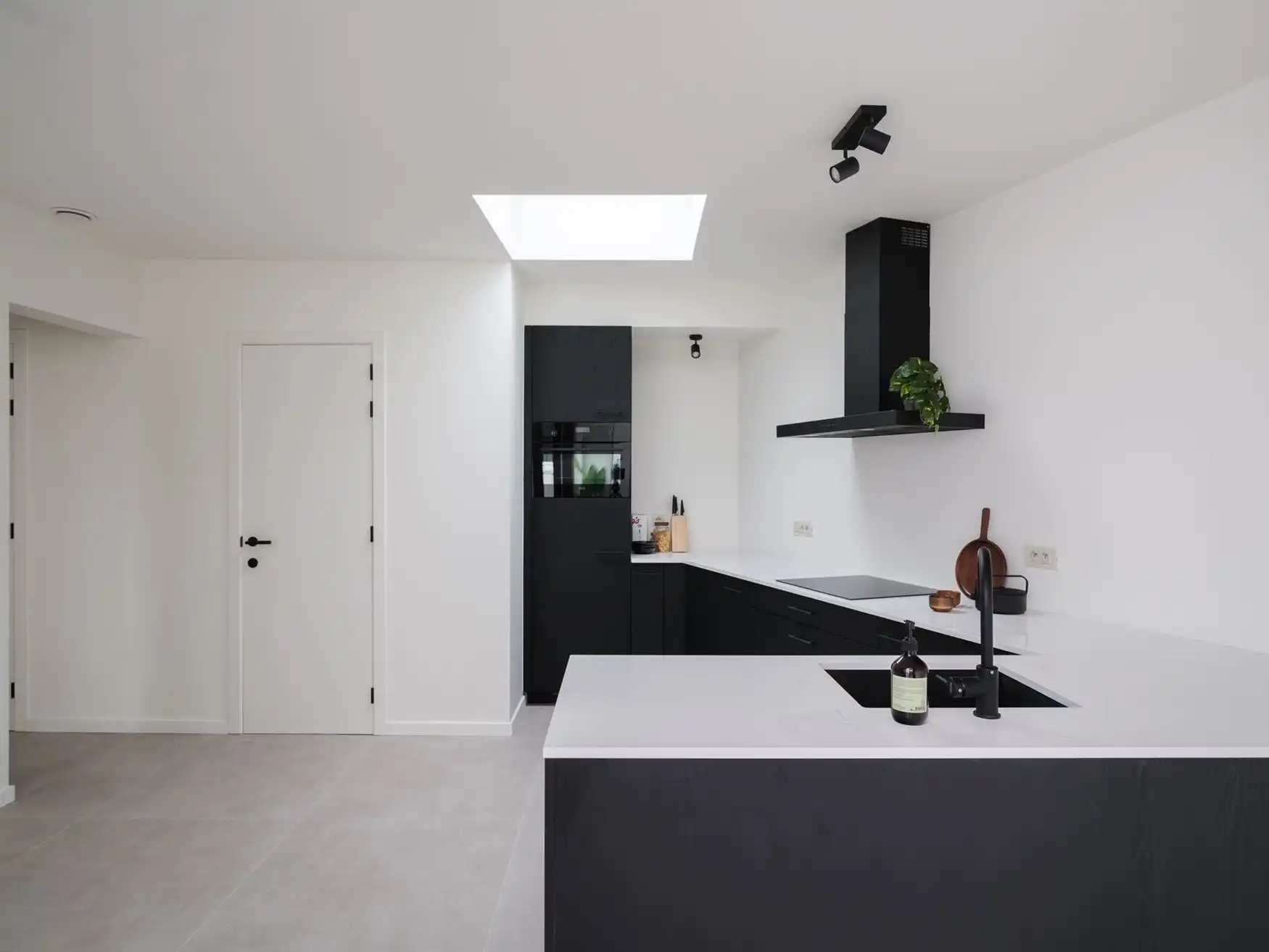 Luxe-appartement met zicht op de Sint-Michielskerk foto 13