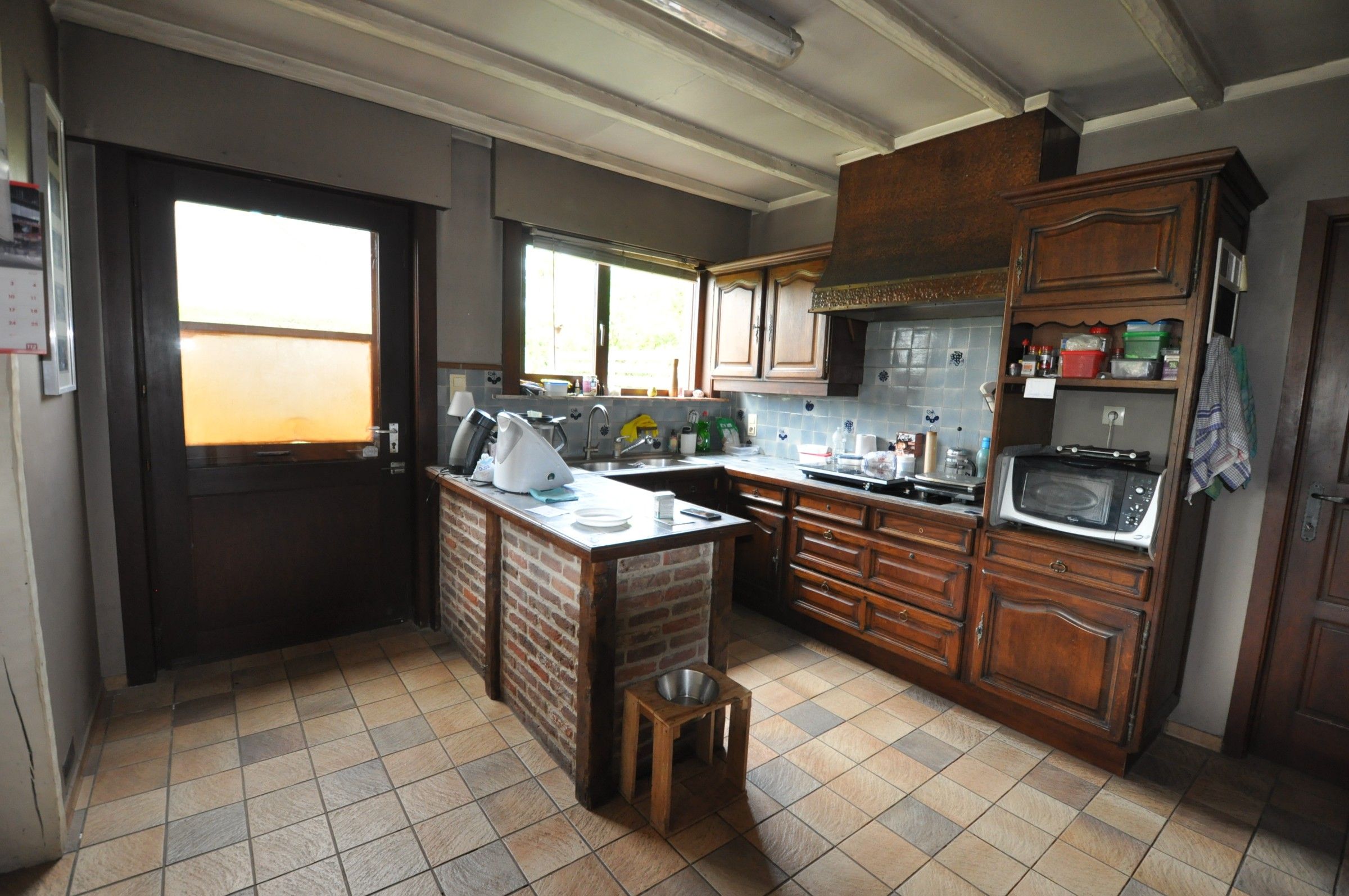 Zeer ruime villa op 1000 m² nabij het centrum van Oudenburg ! foto 8