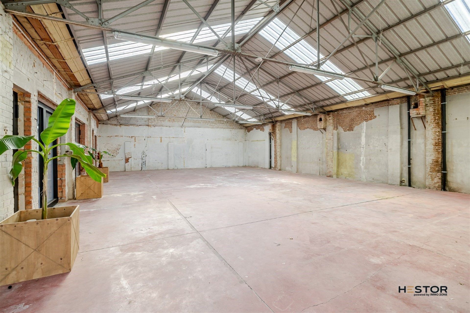 Stijlvol kantoor met veelzijdig magazijn in Sint-Niklaas foto 2