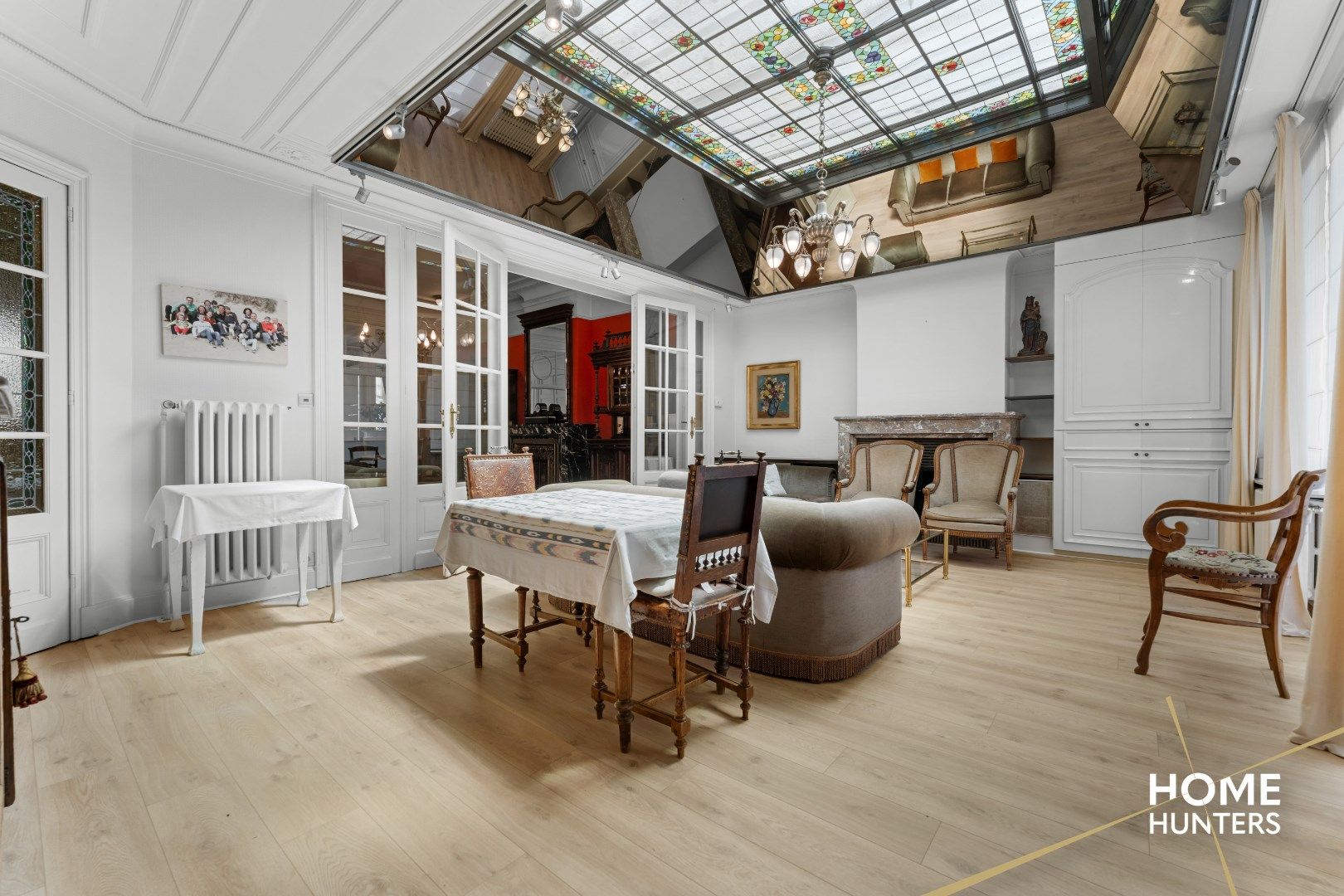 Statige herenwoning met 8 slaapkamers, ruime garage, praktijkruimte en fenomenale stadstuin foto 17
