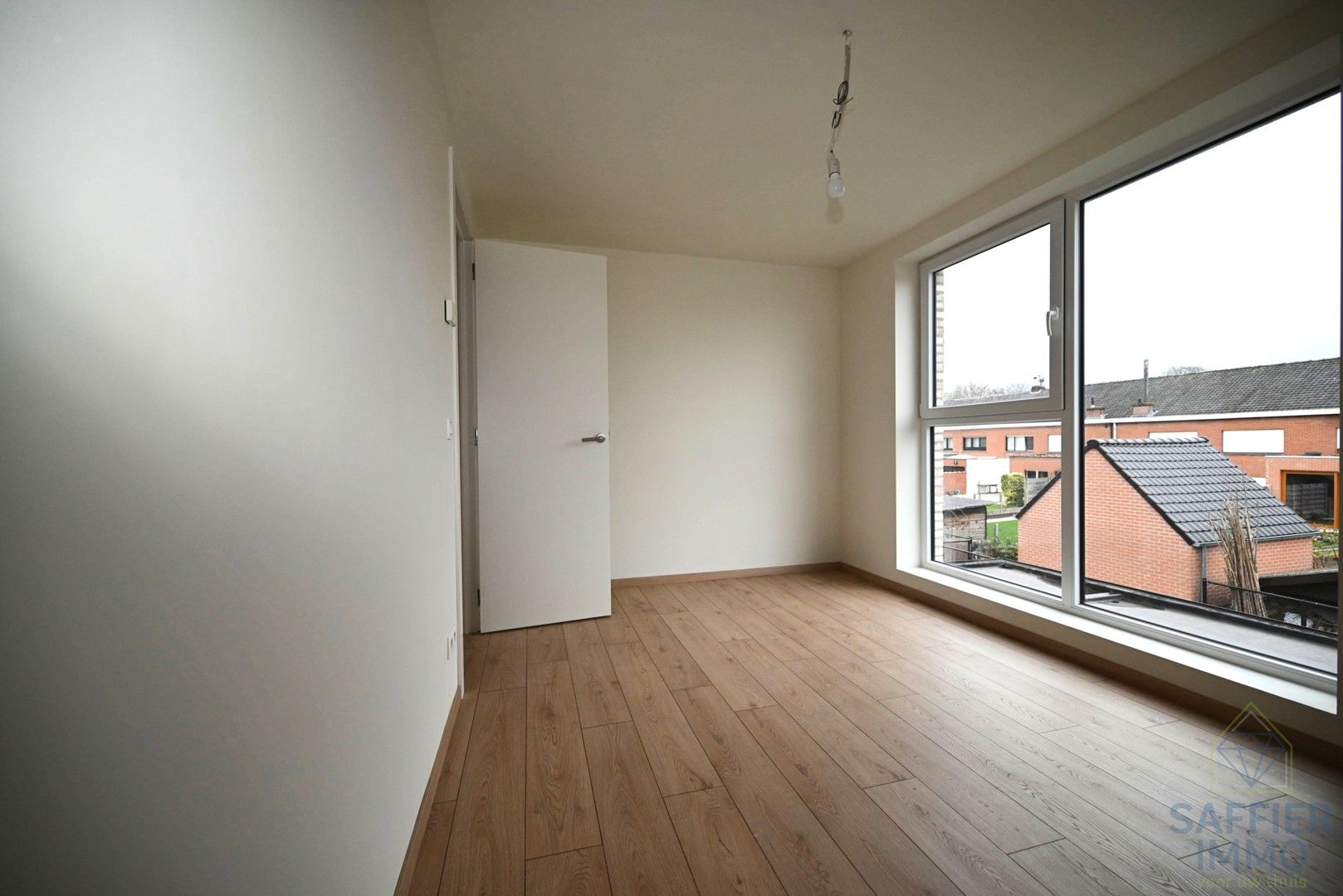 Nieuwbouwwoning te huur in het centrum van Wevelgem foto 20