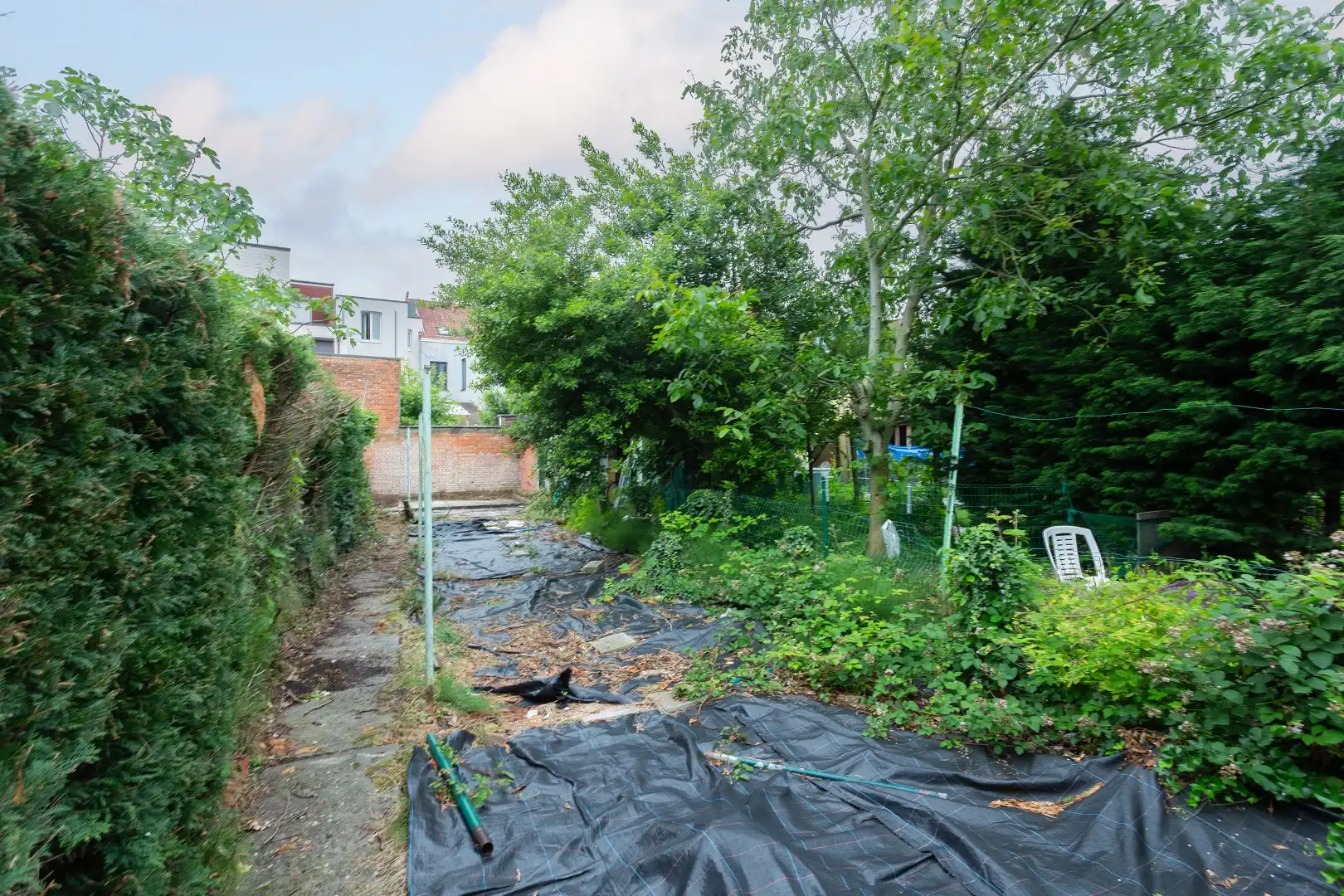 Te renoveren woning met tuin van 155 m² foto 17