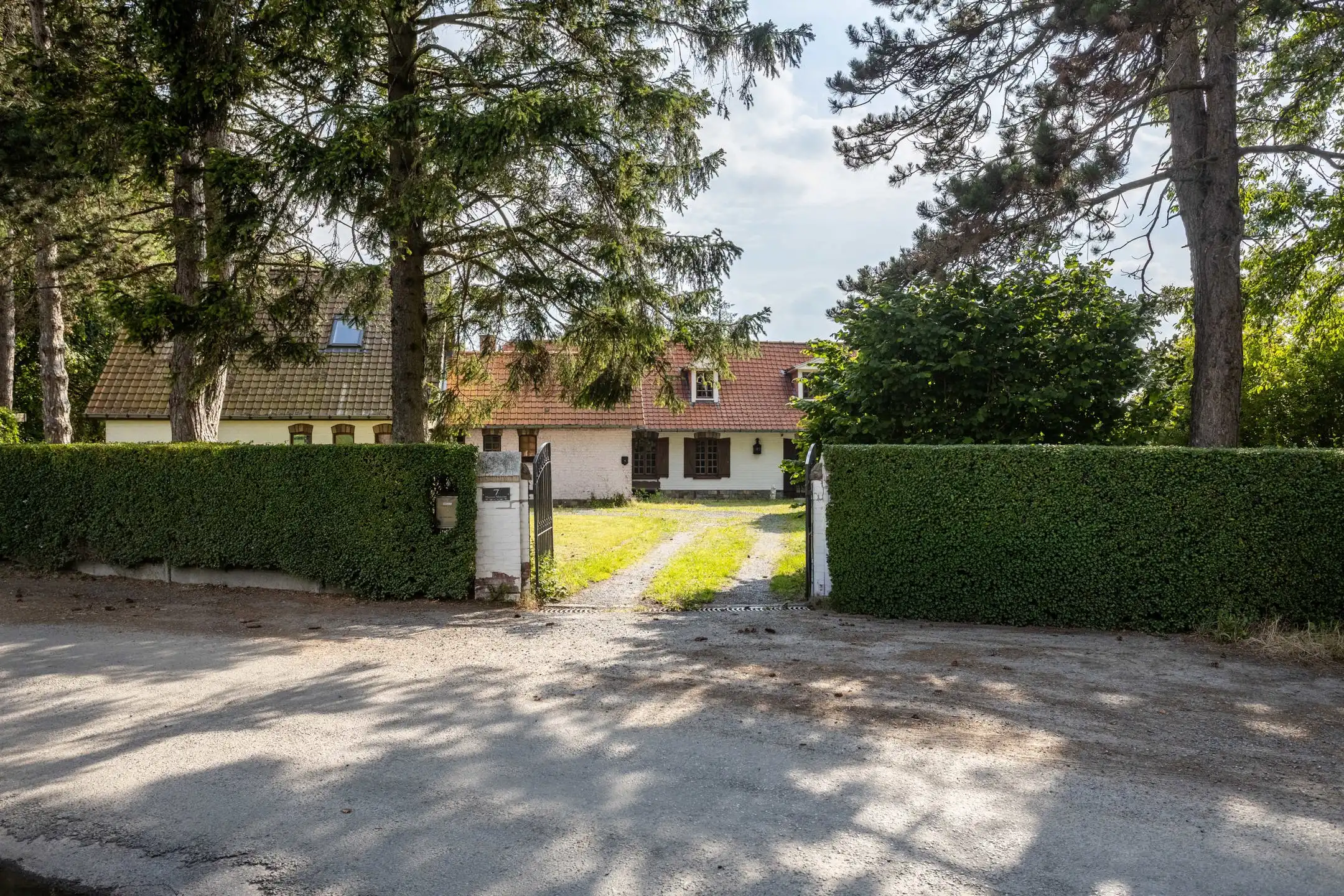 Unieke woning in het groene Pays des Collines / kangoeroewoning foto 2