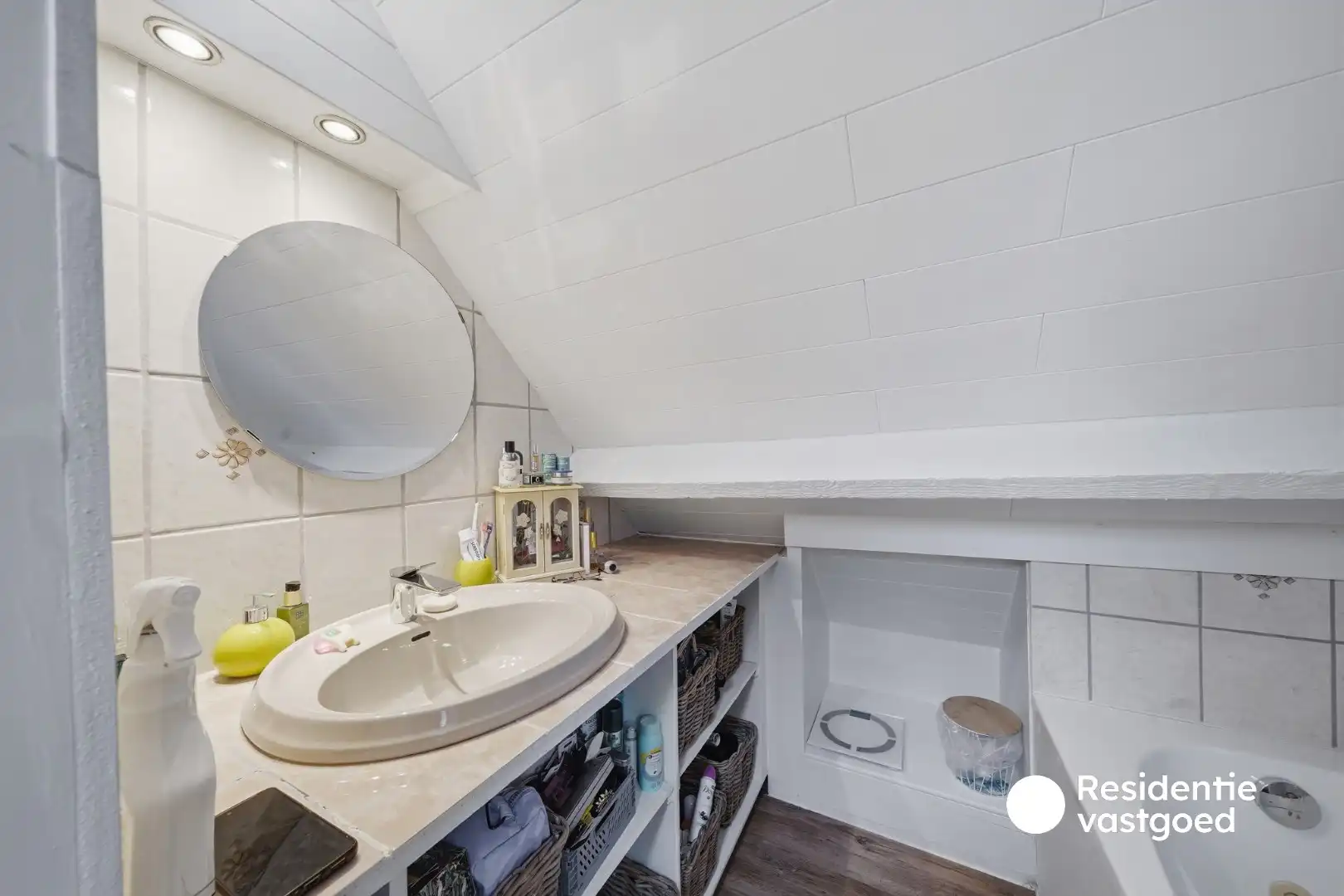 Instapklaar dakappartement met terras op centrale ligging foto 15