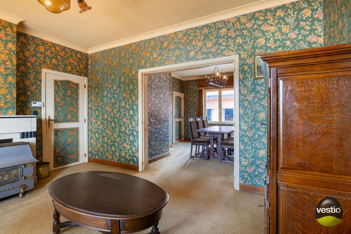 OP TE FRISSEN HALF VRIJSTAANDE WONING OP 7A87CA STADSRAND HASSELT. foto 7