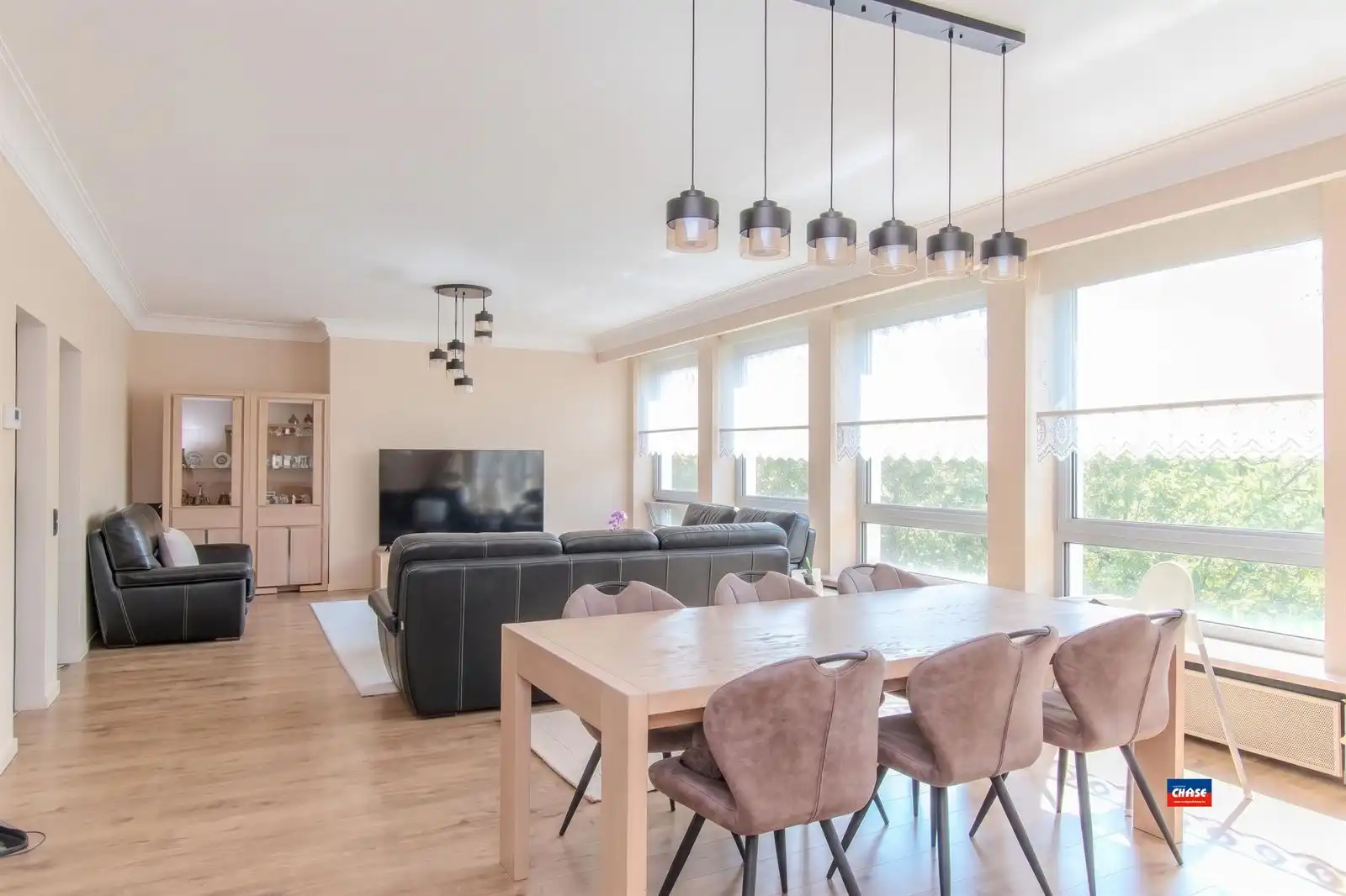 Appartement van 189m² met 3 slaapkamers, 2 badkamers en autostaanplaats + berging met EPC-A foto 7