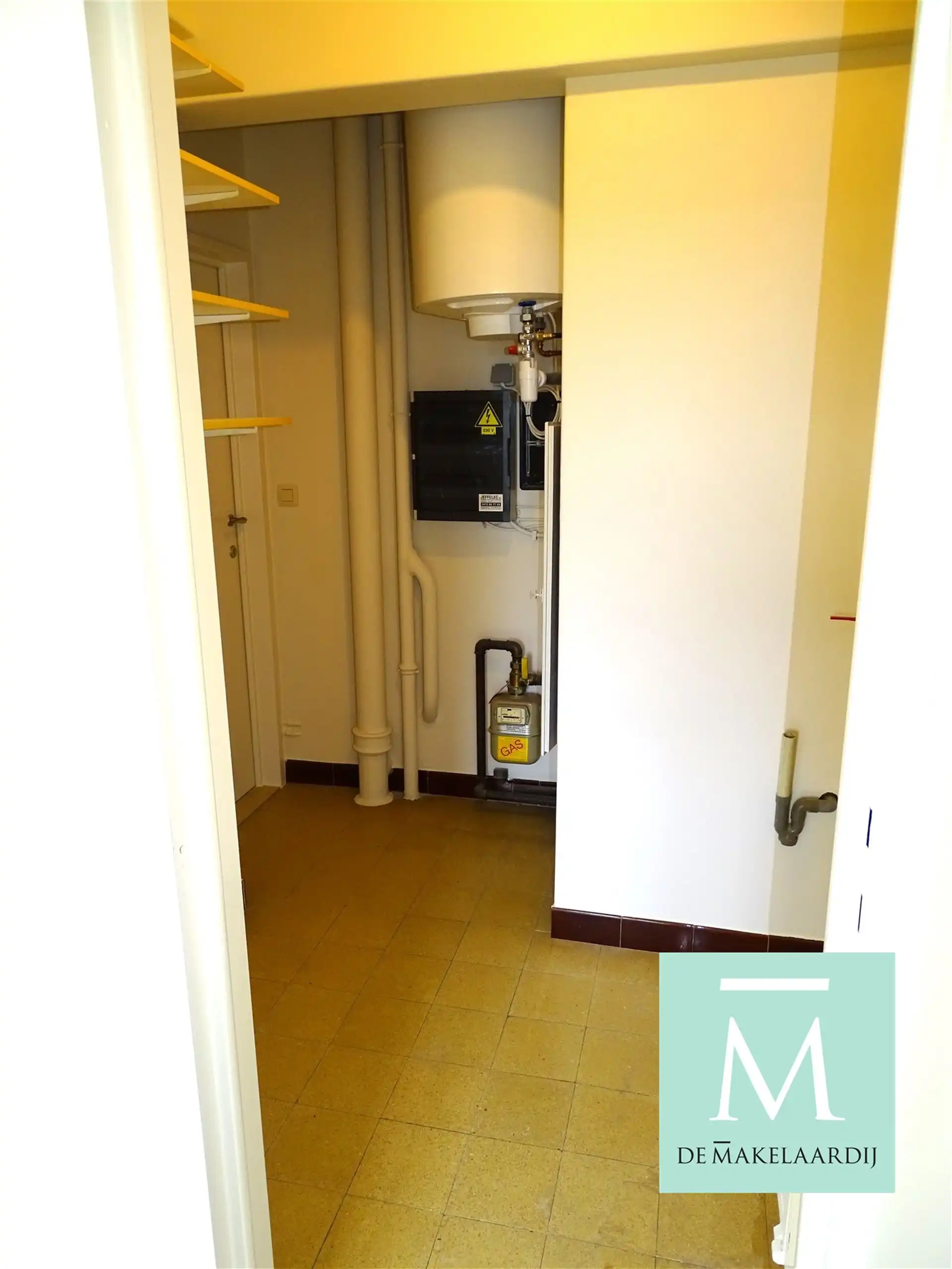 Charmant appartement op toplocatie in hartje Mechelen! foto 11