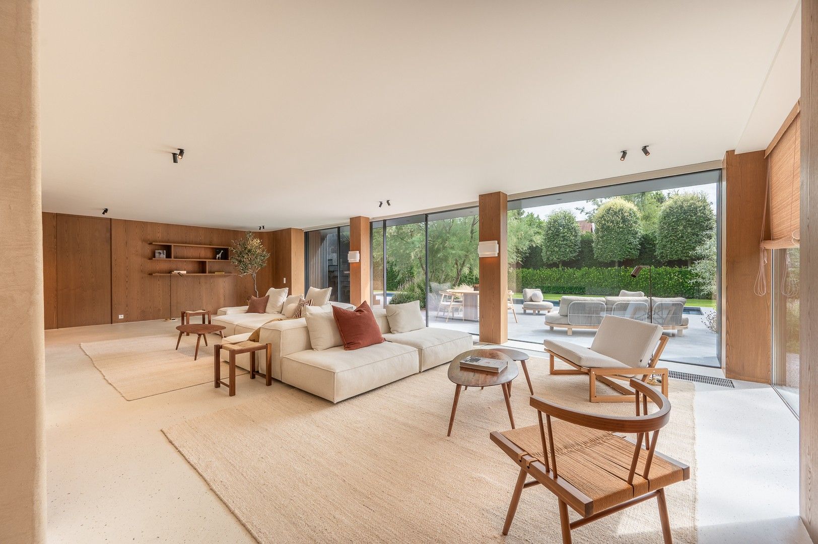 Luxueuse villa met zwembad, discreet gelegen in een rustige omgeving foto 4