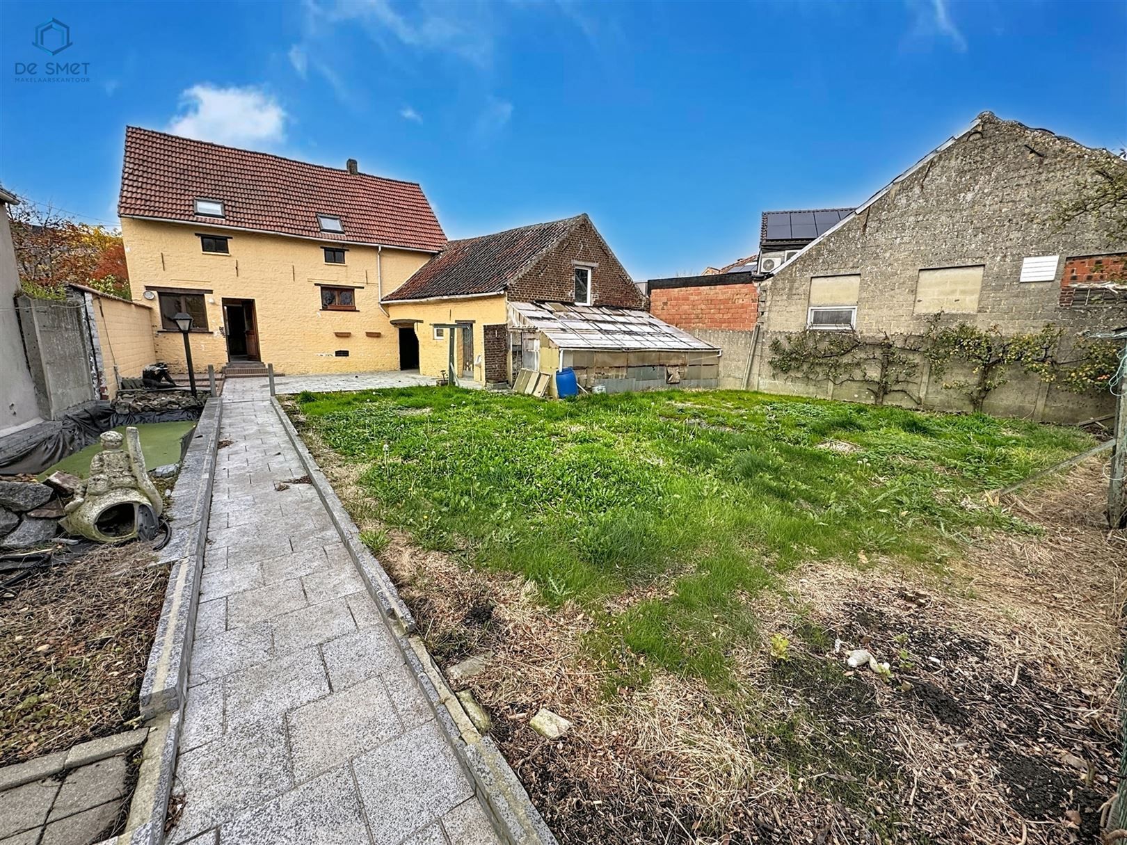 Hoofdfoto van de publicatie: Rustig gelegen gezinswoning met 3 slaapkamers, garage en ruime tuin in Idegem