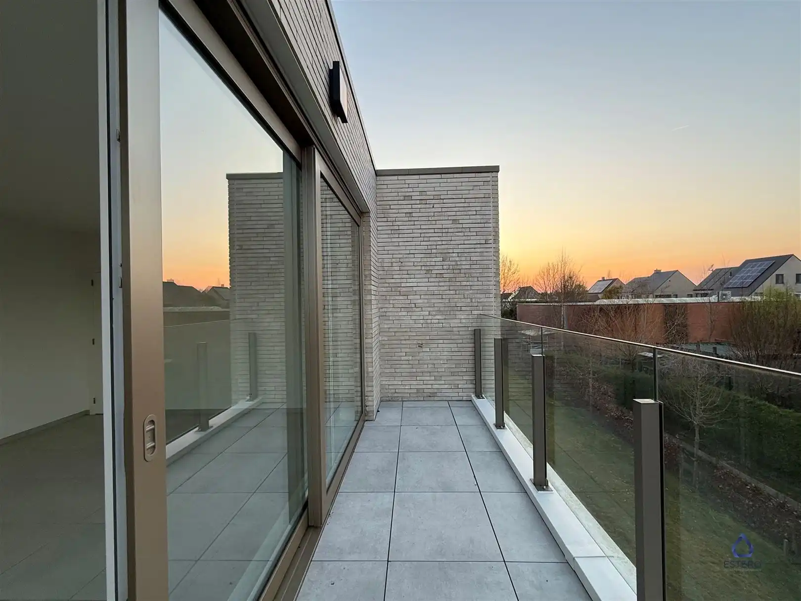 Mooi afgewerkt nieuwbouwappartement met 1 slaapkamer foto 5