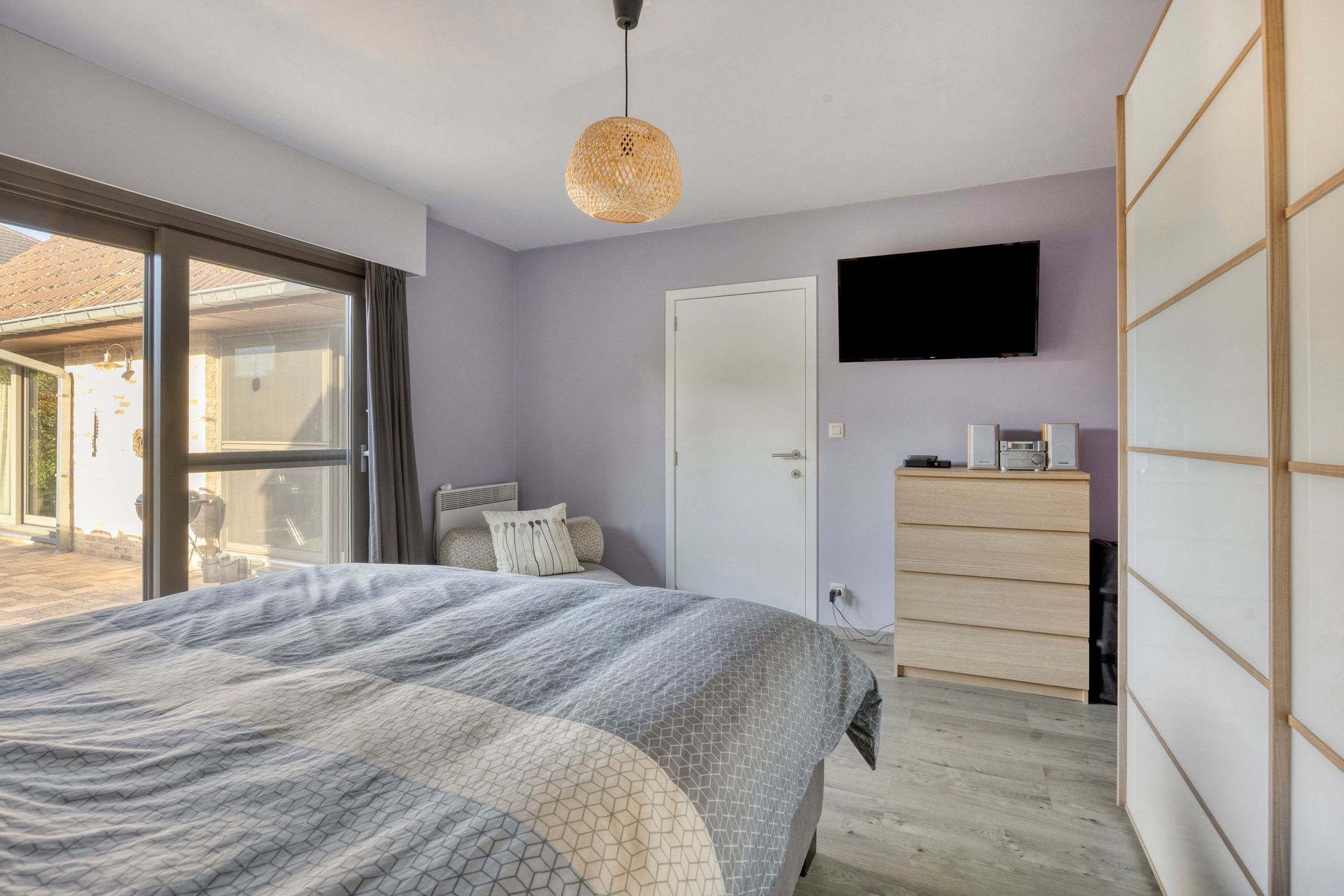 Villa met 4 slaapkamers en 2 badkamers op rustige locatie foto 10