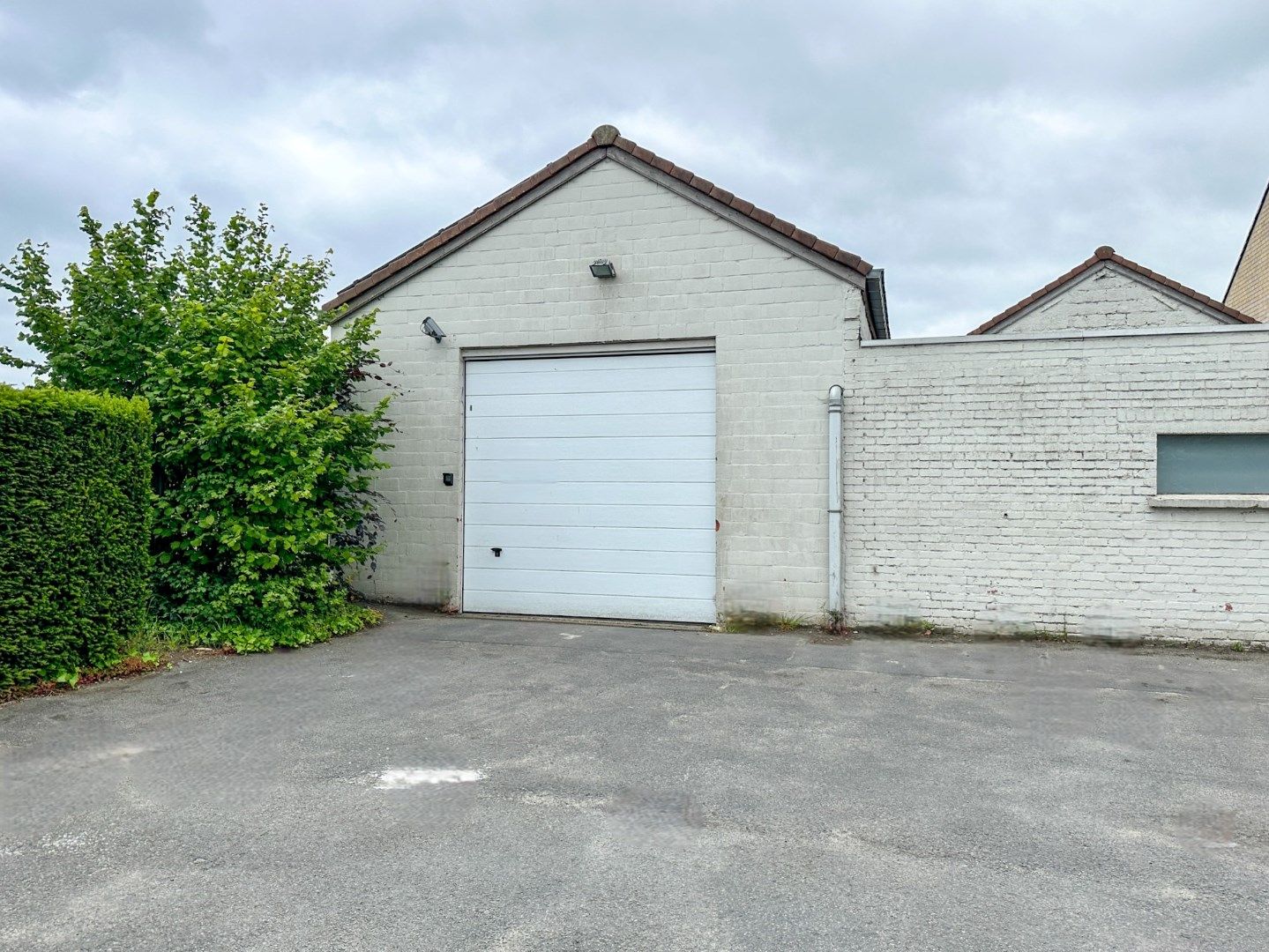 Opslagruimte/loods (465 m²), Zedelgem foto {{pictureIndex}}