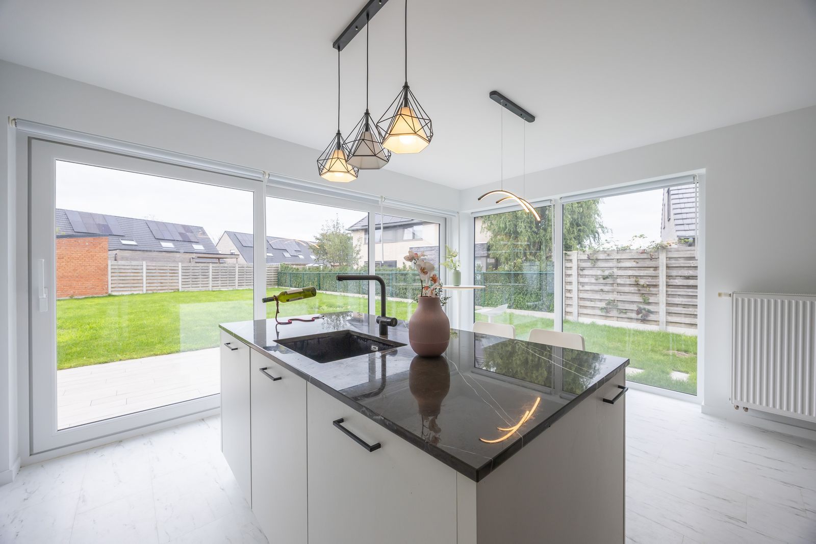 Recente vrijstaande villa op een royaal perceel (1044 m2) foto 7