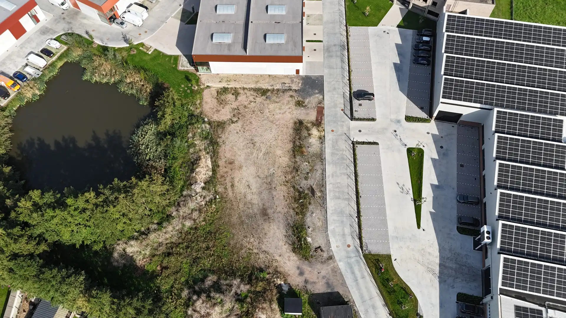 Bedrijfsgebouw op maat in Izegem - bedrijvenpark "Stuyf" foto 3