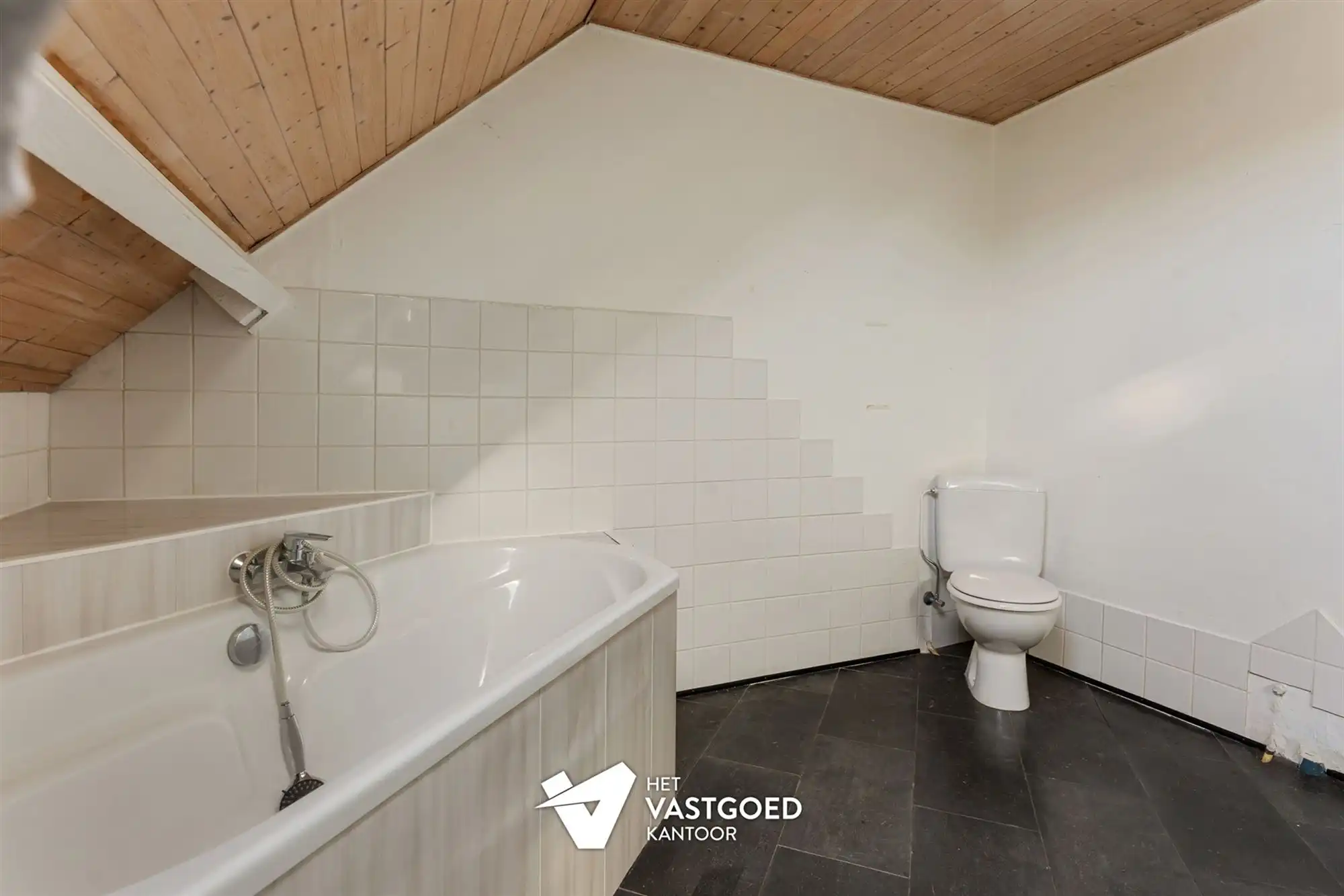 OP TE FRISSEN ENERGIEZUINIGE WONING MET POTENTIEEL GELEGEN OP EEN PERCEEL VAN 650M² TE BEVERLO foto 18