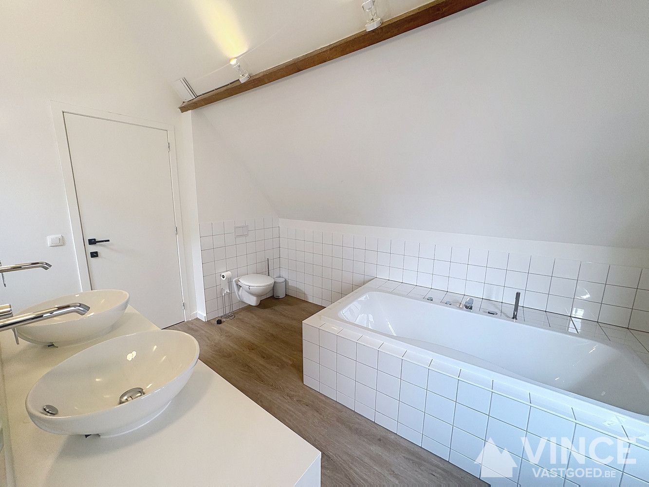 Charmante, volledig gerenoveerde woning in het hart van Mechelen foto 17