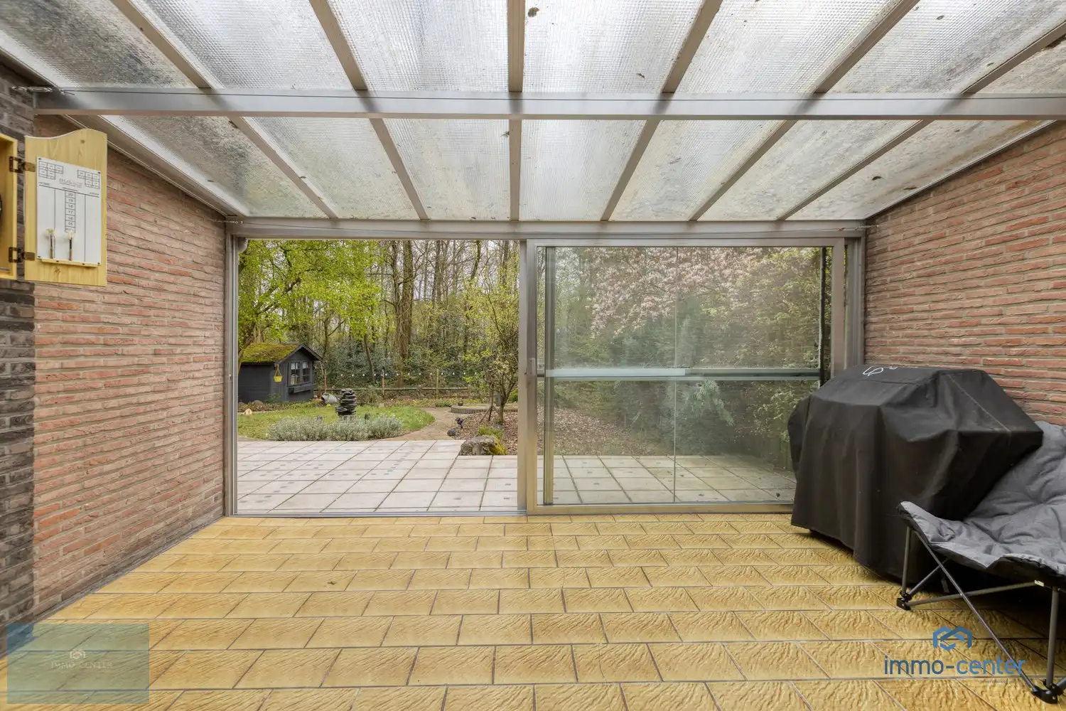 Ruime gezinswoning met tuin aan natuurgebied De Caetsweyers. foto 31