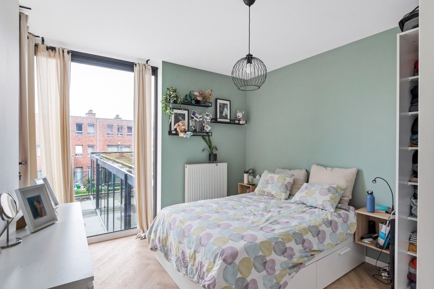 Ruim en recent 2 slaapkamer appartement te koop op 'den Dam'! foto 10