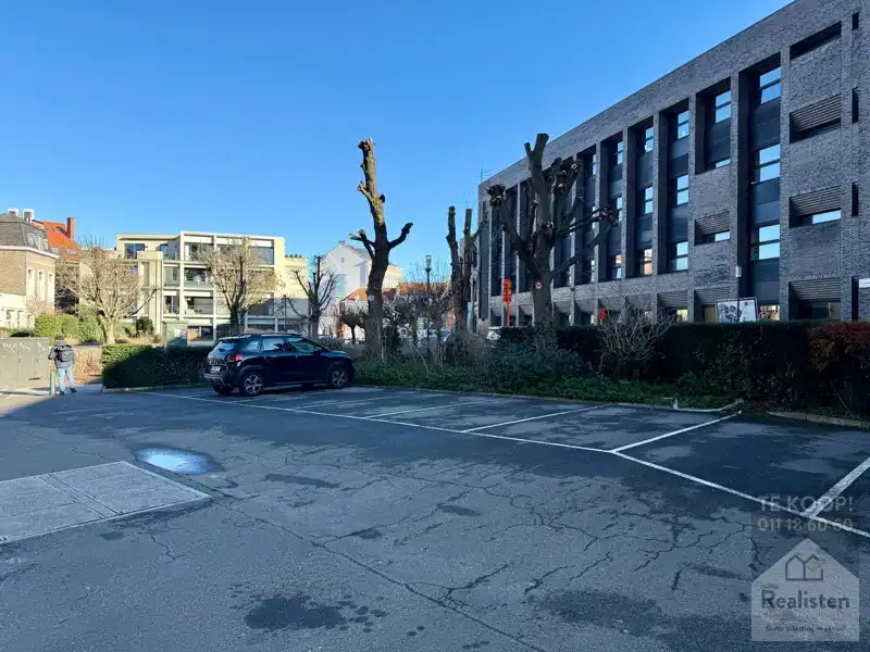 Totaal vernieuwd 2 slaapkamerappartement in hartje Hasselt foto 2