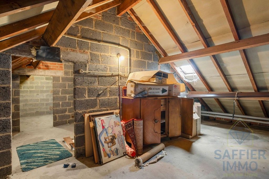 Ruime woning zonder renovatieplicht in de Seizoenswijk te Kuurne foto 31