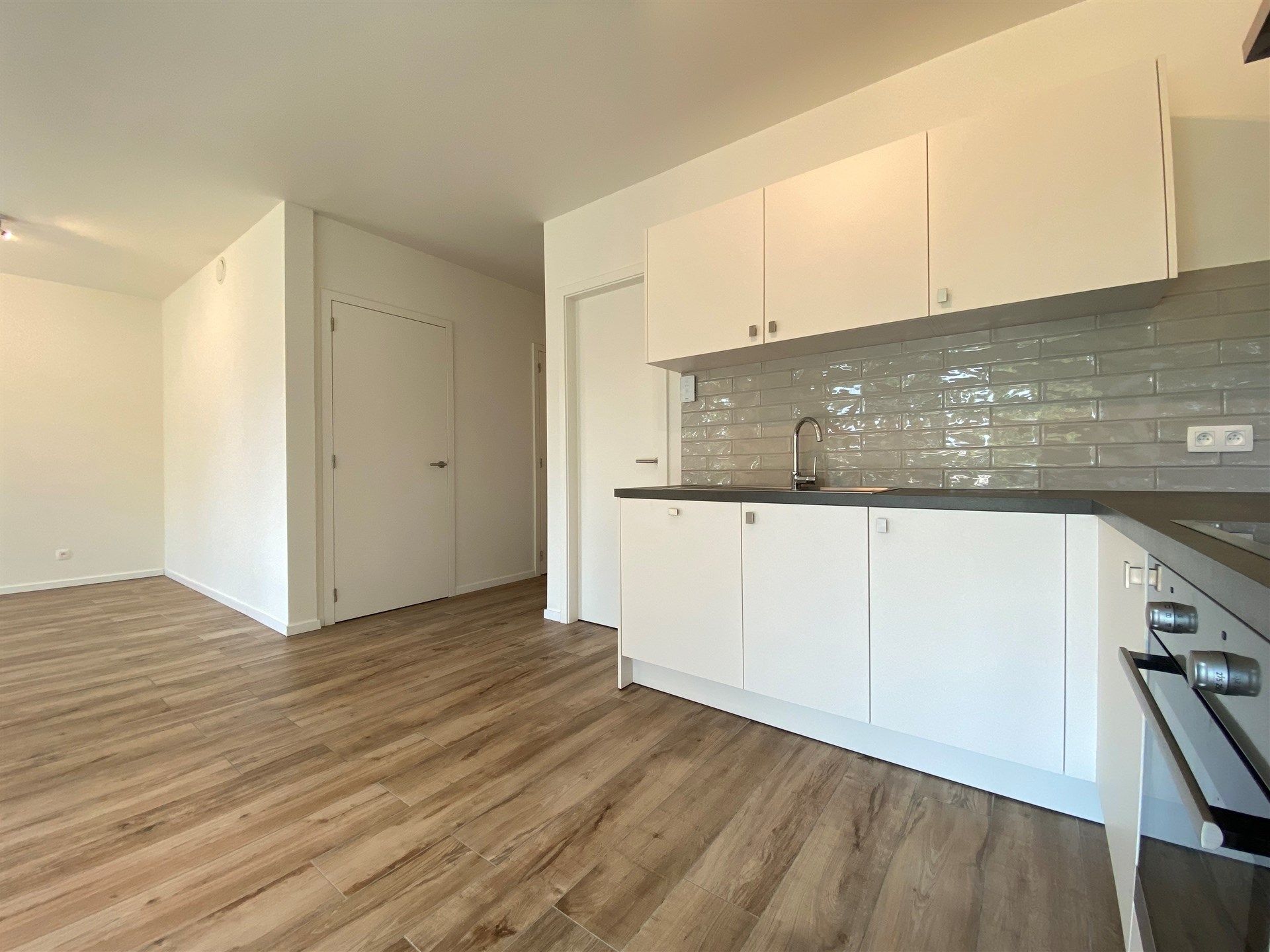 Rustig gelegen appartement met 2 slaapkamers. foto 9