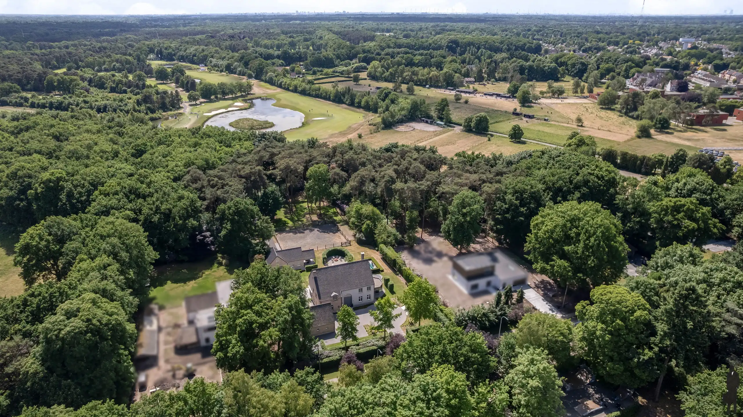 Topvilla met paardenaccomodatie, infinity-pool en 2e woning! foto 83