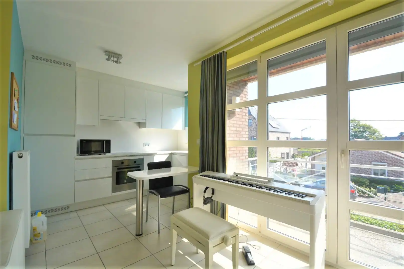 INSTAPKLAAR APP 1e vd  MET GARAGE TE HULSHOUT	 foto 5