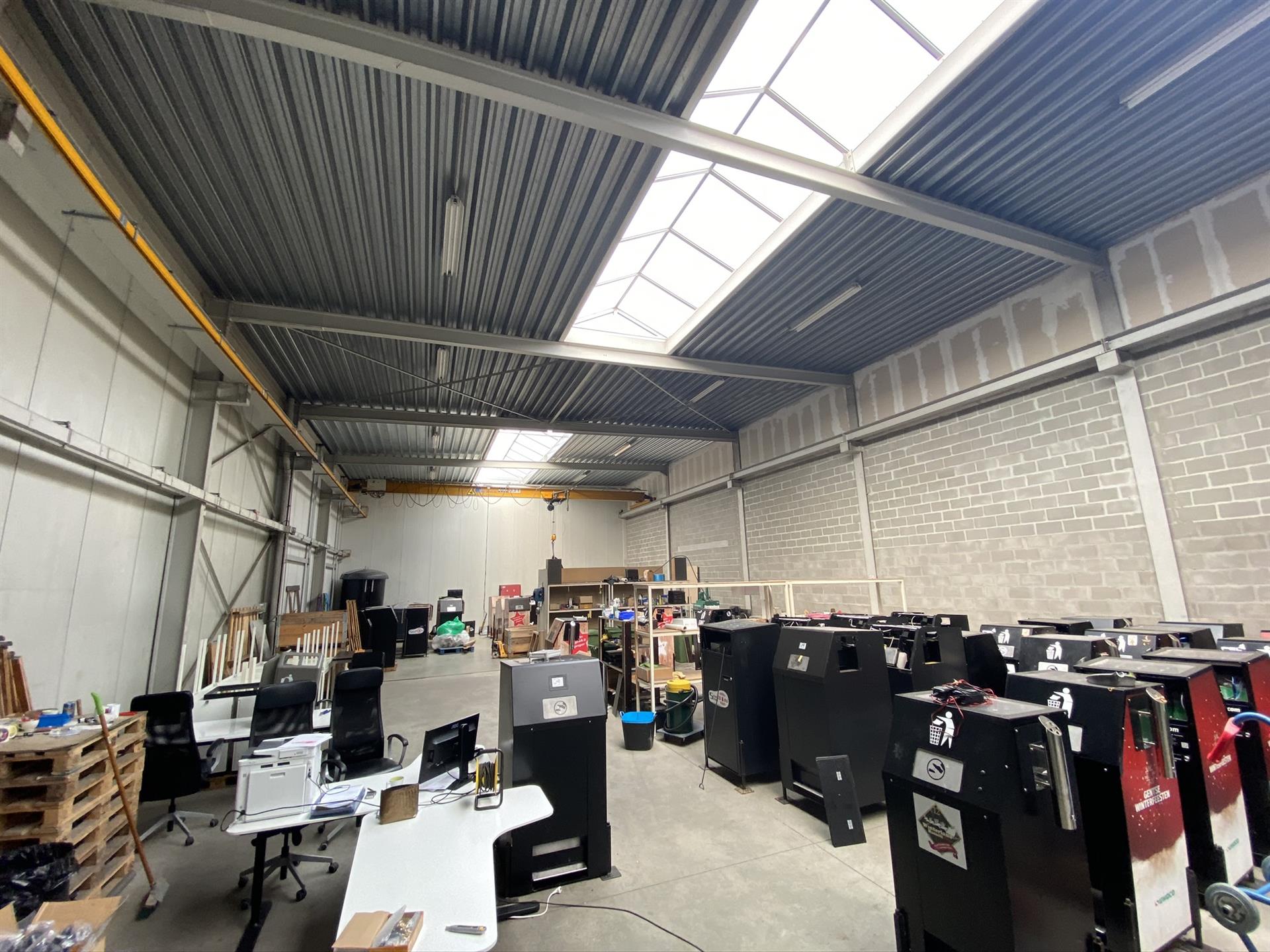 MULTI - FUNCTIONEEL BEDRIJFSGEBOUW foto 4